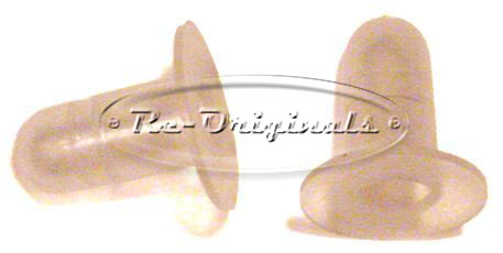 Door panel clips. - N0169B